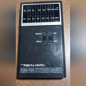 Vintage Realistic AM FM StereoMate Portable Stereo Model 12-116